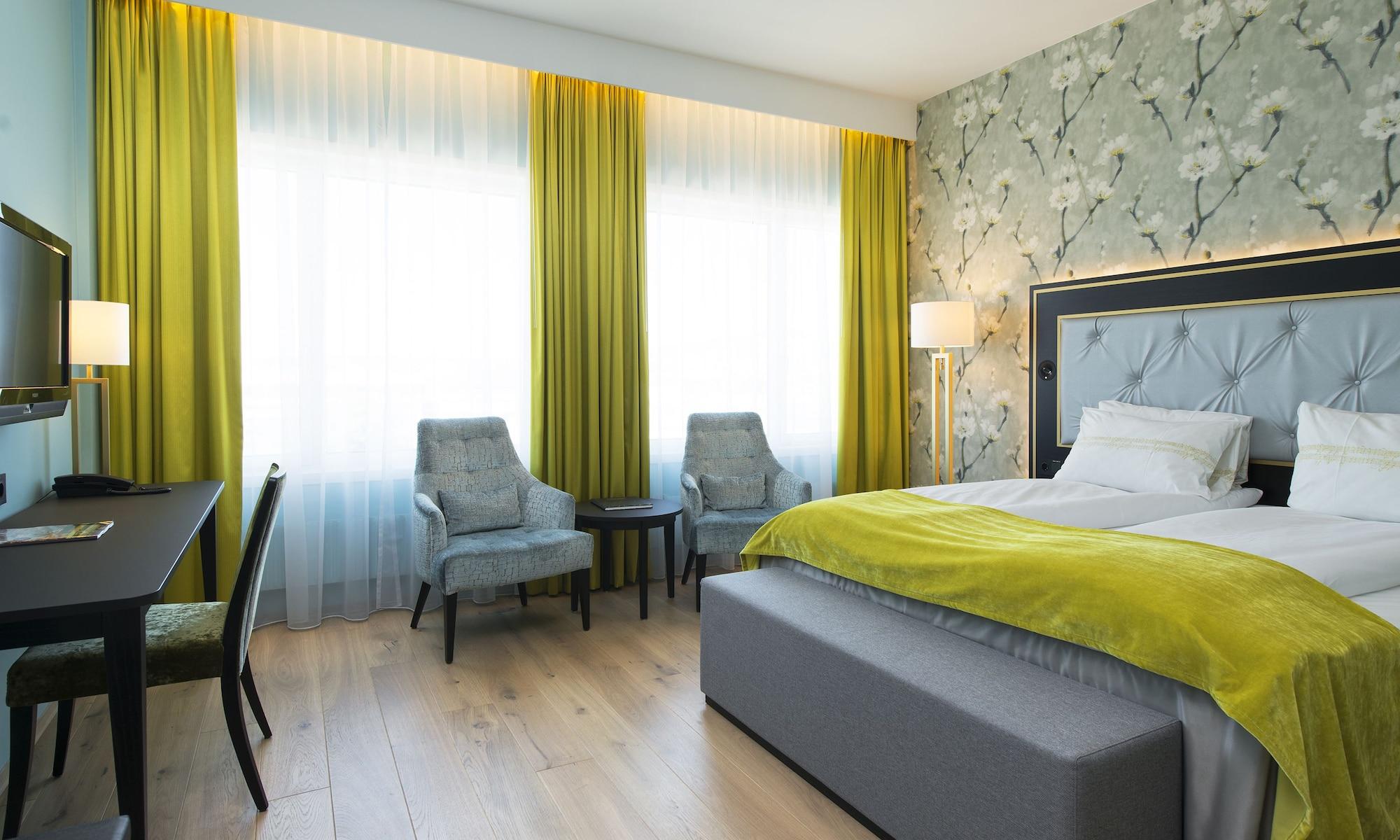 Thon Hotel Opera Осло Экстерьер фото
