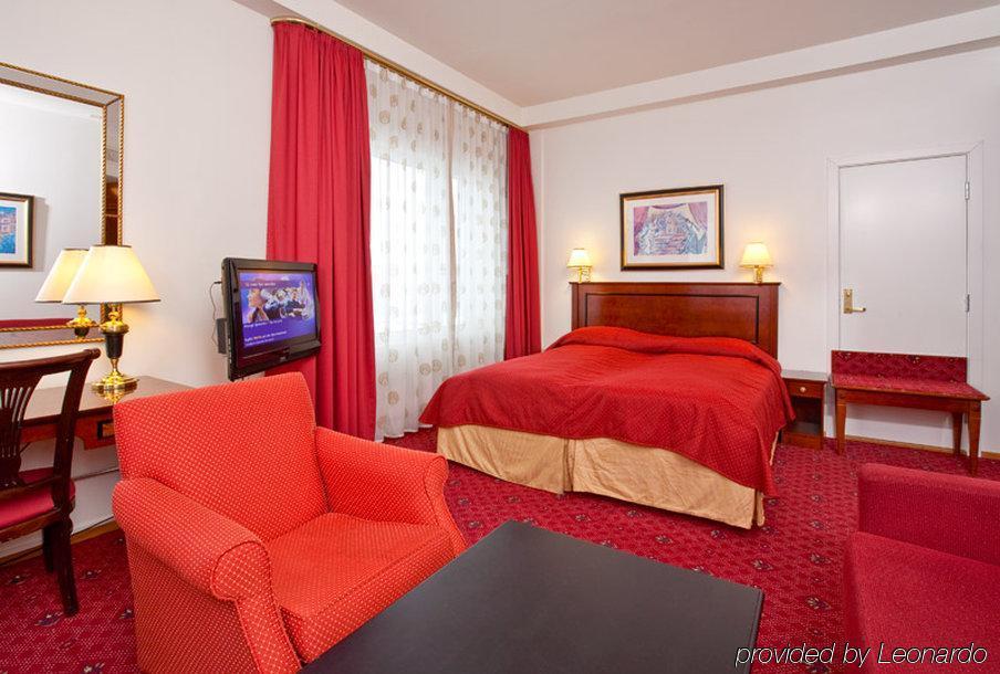 Thon Hotel Opera Осло Номер фото
