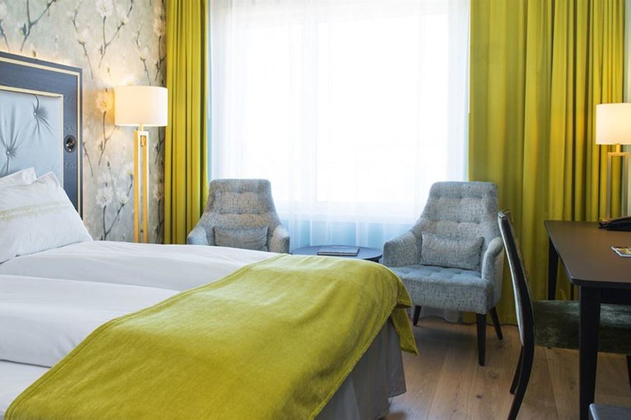 Thon Hotel Opera Осло Экстерьер фото